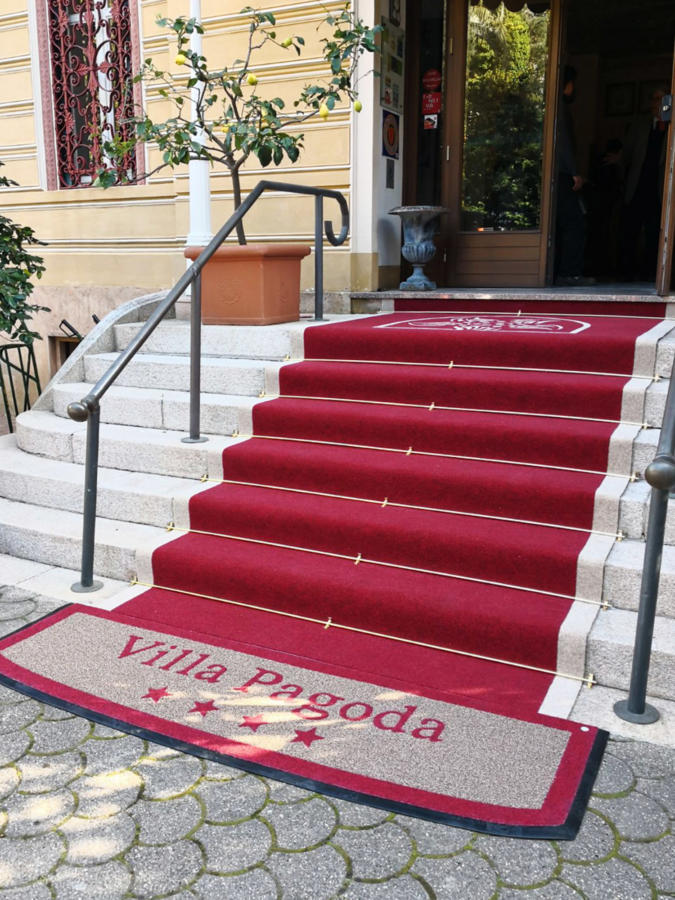 tappeti per alberghi, corsi, corridoi e ingressi, key51 realizza tappeti per strutture alberghiere italia ed estero